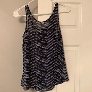 Old navy tank top.